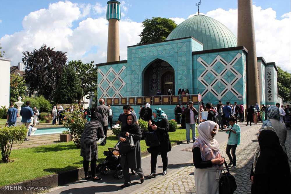 Imam Ali Mosque in Hamburg, Germany (Source: Mehr News Agency)