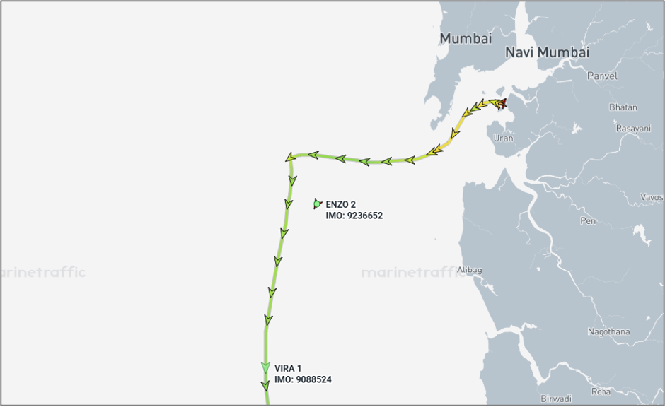 Meanwhile, the falsely flagged container ship ENZO 2 (IMO 9236652) remained in the anchorage outside the port.