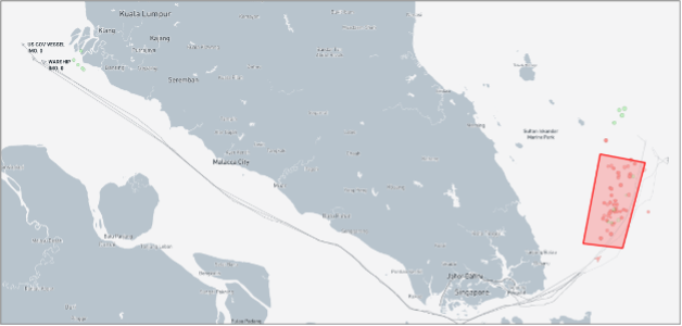 US Navy ships, Iran-flagged vessels and Iran-linked tankers near Malaysia on August 13 (Credit: Marine Traffic)