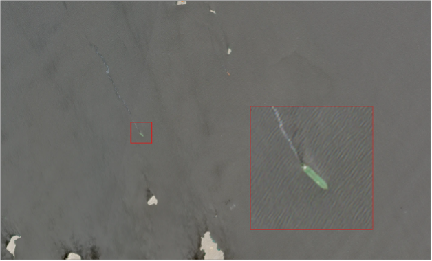 Possible oil leak from tanker in the southern corridor of the Strait of Hormuz on September 4