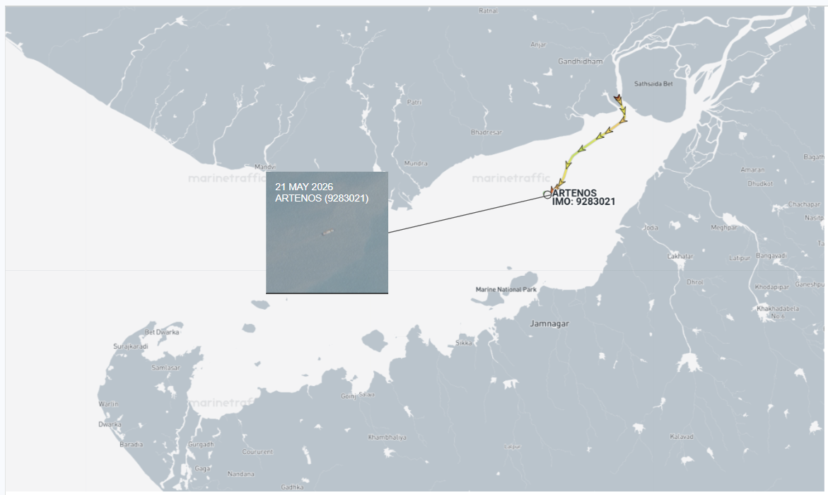 ran-flagged container ship anchored in Gulf of Kutch on May 22 (Credit: Marine Traffic and LANDSAT)